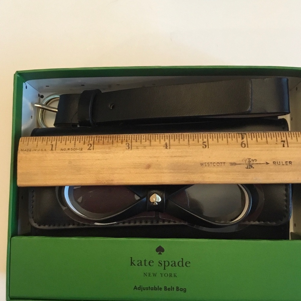 NWT Kate Spade Leather Belt Bag Black Bow
Size: L/XL - Picture 9 of 11